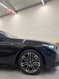 بي ام دبليو الفئة 5